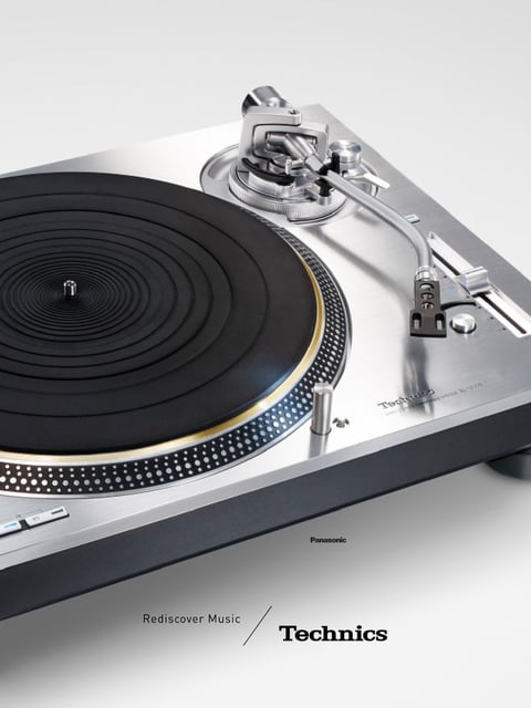 Technics wLogo